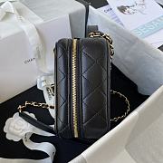 Chanel 21K Vanity Case 18 Black and Gold AS2900  - 2