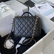 Chanel 21K Vanity Case 18 Black and Gold AS2900  - 5