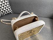 Chanel 21K Vanity Case 18 White and Gold AS2900  - 5