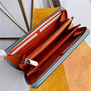 Louis Vuitton Zippy Wallet 19 Dusty Blue - 6