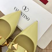 Valentino Shoes Yellow 7414 - 3