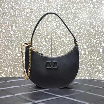Valentino Chain 20 Shoulder Bag Black 0707#