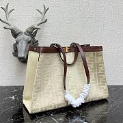 Fendi Peekaboo X Tote Cream 41cm - 3