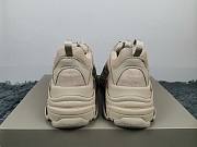 Balenciaga Triple S Sneaker Beige 7497 - 4