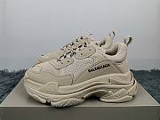 Balenciaga Triple S Sneaker Beige 7497 - 5