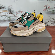 Balenciaga Triple S Sneaker 7506 - 5