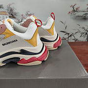 Balenciaga Triple S Sneaker 7507 - 2