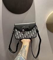 Dior Shoulder Bag 19 For Men Oblique Leather - 1