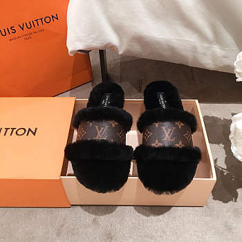 Louis Vuitton Lock It Flat Mule Black 7621 Slipper