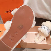 Louis Vuitton Lock It Flat Mule Creame 7626 Slipper - 3