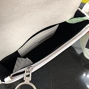 Off-White Binder Clip Bag 18 White 58822 - 5