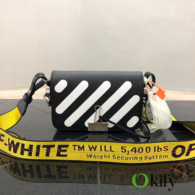 Off-White Binder Clip Bag 18 Black 58822 - 1