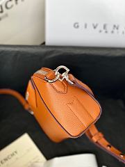 Givenchy Antigona Nano 18 Shoulder Bag 7728   - 4