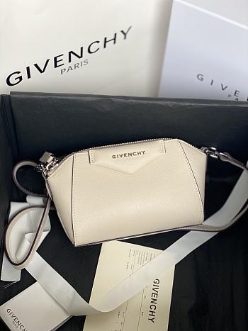 Givenchy Antigona Nano 18 Shoulder Bag 7729