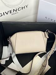 Givenchy Antigona Nano 18 Shoulder Bag 7729 - 4