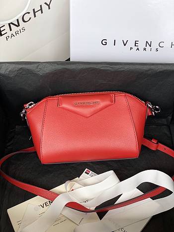 Givenchy Antigona Nano 18 Shoulder Bag 7733