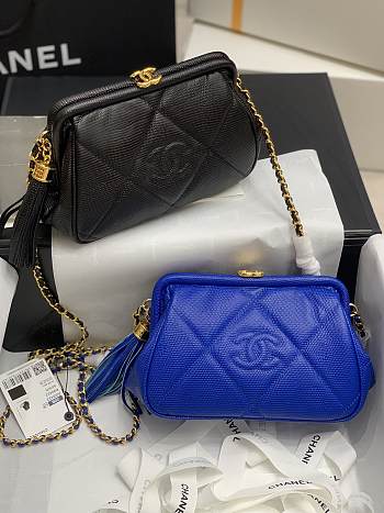 Chanel Shoulder Bag 7750