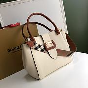 Burberry Large 30 Tote Buckle Cream Bag - 3