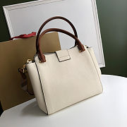 Burberry Large 30 Tote Buckle Cream Bag - 2