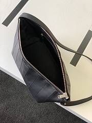 YSL Shoulder Bag 36 Black 667490   - 5