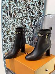 Louis Vuitton Boots 7839 - 1