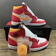 Air Jordan 1 Retro High OG Light Fusion - 1