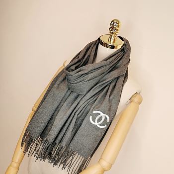 Chanel wool scarf 7981