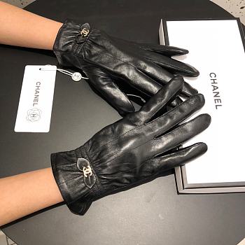 Chanel Glove 8024