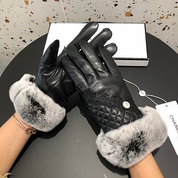 Chanel Glove 8047