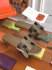 Hermes Oran Slide 8101 - 3