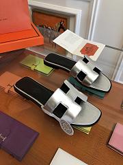 Hermes Oran Slide 8102 - 6