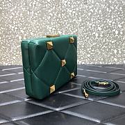 Valentino Box 0659# Green - 3