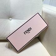 Fendi orizontal box bag 24 Pink  - 2