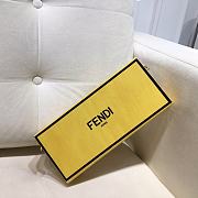 Fendi orizontal box bag 24 Yellow - 5