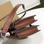 Burberry Horseferry 19 Brown - 4