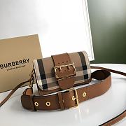 Burberry Vintage The Buckle 19.5 Brown - 1