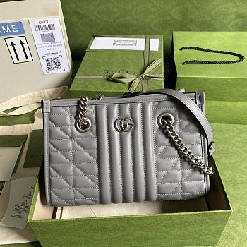 Gucci GG Marmont Handbag 26.5 Gray 681483