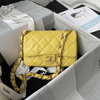 Chanel Flapbag 20 Yellow 2022SS