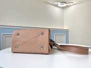 Louis Vuitton Muria Mahina 25 Handbags Peach M55801 - 4