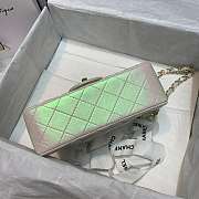 Chanel Classic Flapbag 20 Lambskin Iridescent White Pearl A01112 - 3