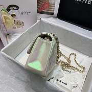 Chanel Classic Flapbag 20 Lambskin Iridescent White Pearl A01112 - 4