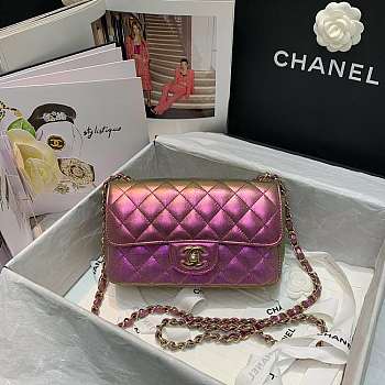 Chanel Classic Flapbag 20 Lambskin Iridescent Pink A01112