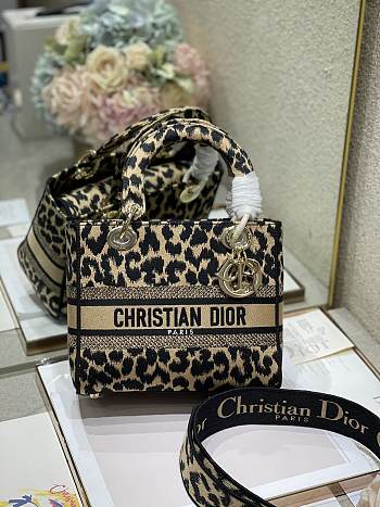 Lady Dior 24 Leopard 9027