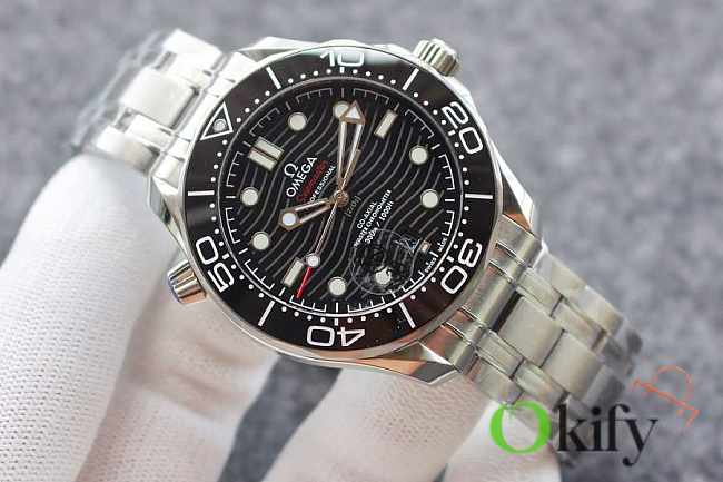 Omega Seamaster Diver 300m Co‑Axial Master Chronometer Black 42mm - 1
