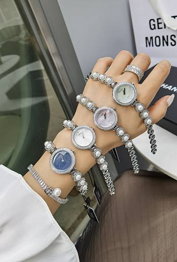Chanel Watch Silver Diamond 8356 