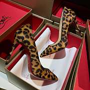 Christain Louboutin So Kate Heels Leopard Printed 8537 - 1