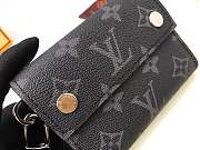 LV Discovery Compact Wallet Black Chain M30773 - 6