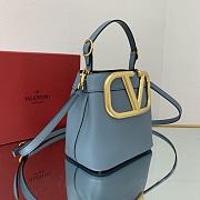 Valentino Supervee 20 Top Handle Bag Blue - 5