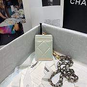 Chanel 19 card holder chain white pearl 8642 - 5