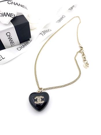 Chanel Necklace 8662